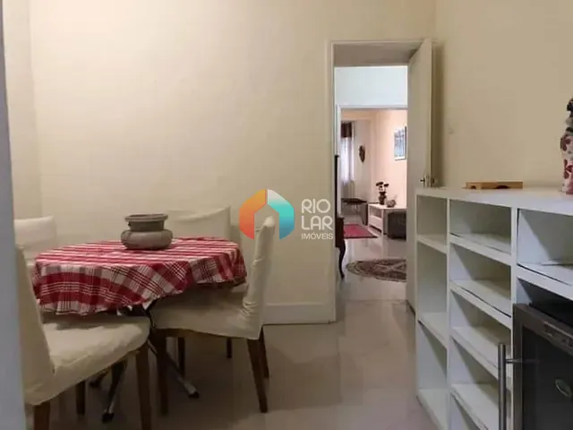Apartamento com 90m² 3 quartos e 2 banheiros, à venda, no bairro Leme em Rio de Janeiro