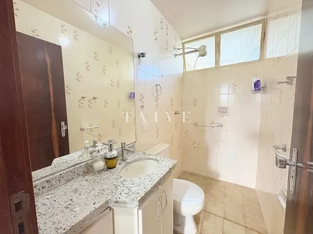 Apartamento com 91m² 3 quartos e 2 banheiros, à venda, no bairro Antares em Londrina