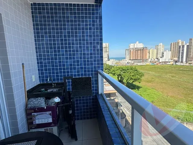 Apartamento 2 quartos e 1 banheiro, à venda, no bairro Guilhermina em Praia Grande