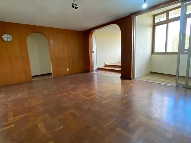 Apartamento 3 quartos e 2 banheiros, à venda, no bairro Asa Norte em Brasília