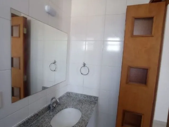 Apartamento 3 quartos e 2 banheiros, para alugar, no bairro Campestre em Santo André