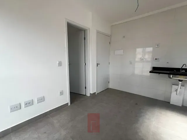 Apartamento 1 quarto e 1 banheiro, para alugar, no bairro Vila Guilherme em São Paulo