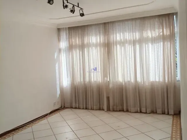 Apartamento 3 quartos e 2 banheiros, à venda, no bairro Asa Norte em Brasília