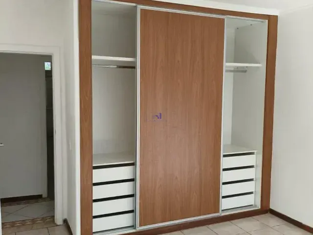 Apartamento 3 quartos e 2 banheiros, à venda, no bairro Asa Norte em Brasília