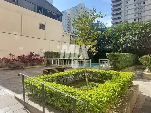 Apartamento 2 quartos e 2 banheiros, para alugar, no bairro Moema em São Paulo