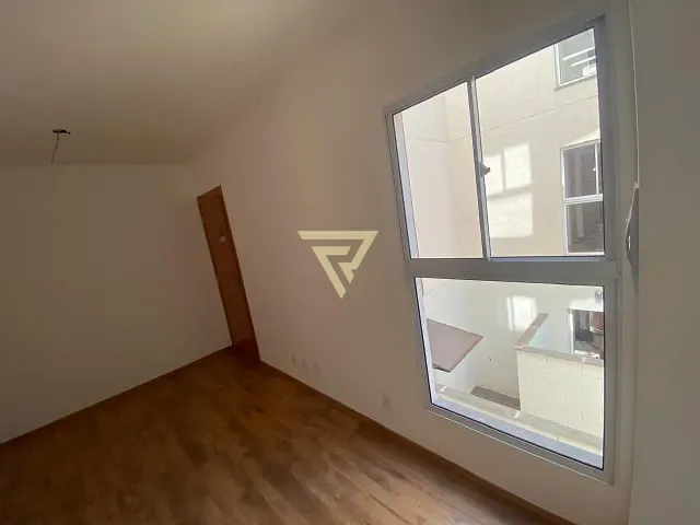 Apartamento 2 quartos e 1 banheiro, para alugar, no bairro Vila Albertina em Ribeirão Preto