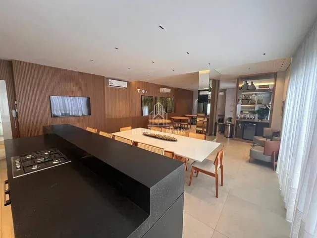 Apartamento com 139m² 3 quartos e 5 banheiros, à venda, no bairro Duque de Caxias em Cuiabá