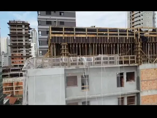 Apartamento 2 quartos e 3 banheiros, à venda, no bairro Meia Praia em Itapema