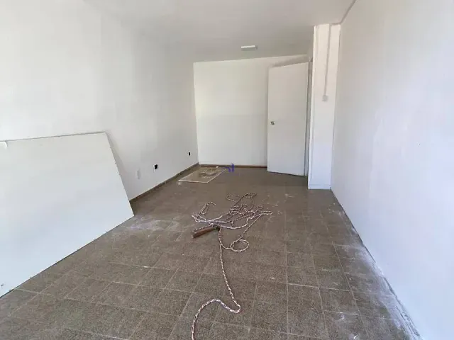Apartamento 1 quarto e 1 banheiro, para alugar, no bairro Asa Norte em Brasília