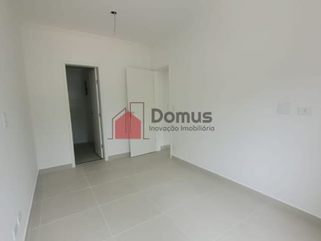 Apartamento à venda, no bairro Praia das Toninhas em Ubatuba