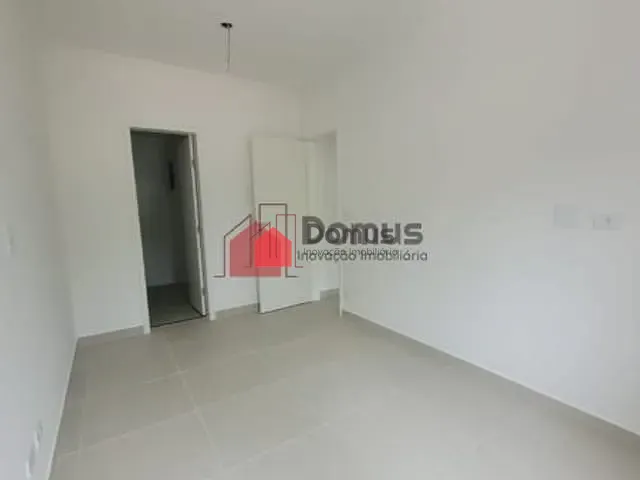 Apartamento à venda, no bairro Praia das Toninhas em Ubatuba