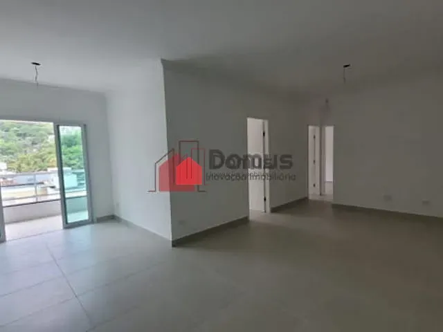 Apartamento à venda, no bairro Praia das Toninhas em Ubatuba