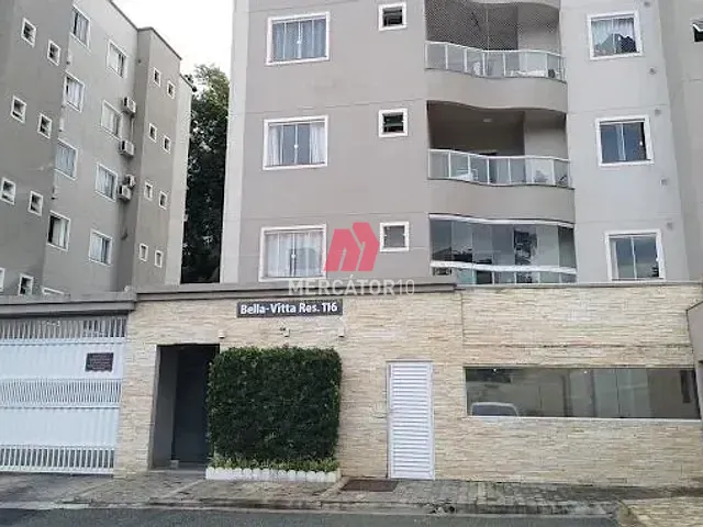 Apartamento 2 quartos e 2 banheiros, à venda, no bairro Salto Weissbach em Blumenau