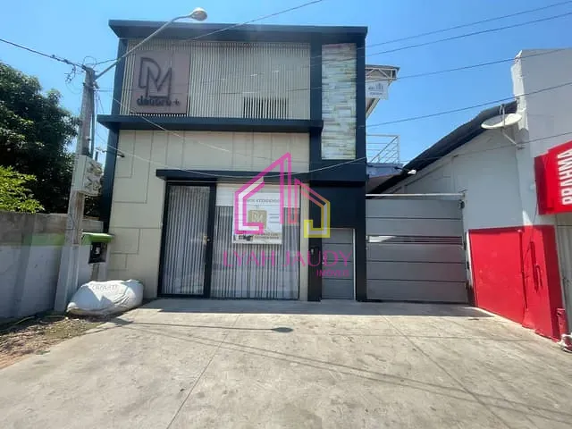 Prédio com 437m², à venda, no bairro Pico do Amor em Cuiabá