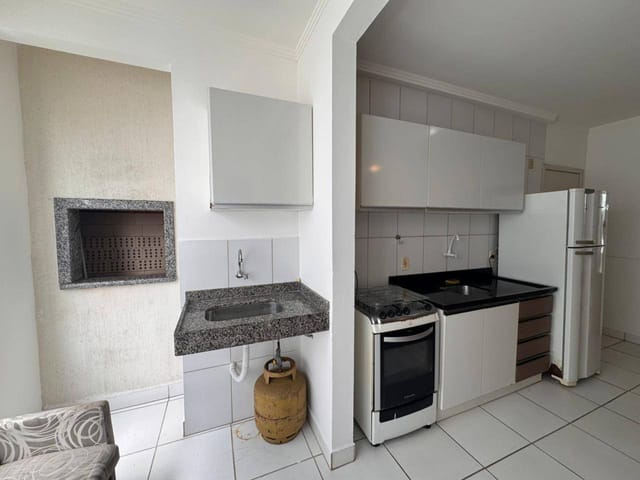 Apartamento 2 quartos e 2 banheiros, à venda, no bairro Ingleses do Rio Vermelho em Florianópolis
