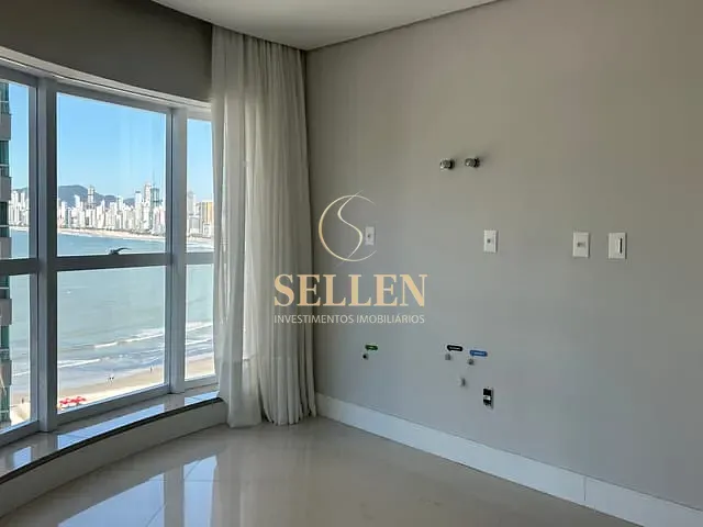 Apartamento 4 quartos e 4 banheiros, para alugar, no bairro Pioneiros em Balneário Camboriú
