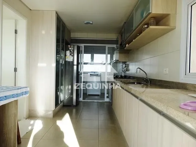 Apartamento com 10300m² 4 quartos e 5 banheiros, à venda, no bairro Vila Sao Francisco em Osasco