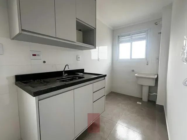 Apartamento 1 quarto e 1 banheiro, para alugar, no bairro Vila Guilherme em São Paulo