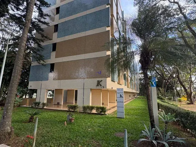 Apartamento 3 quartos e 2 banheiros, para alugar, no bairro Asa Sul em Brasília