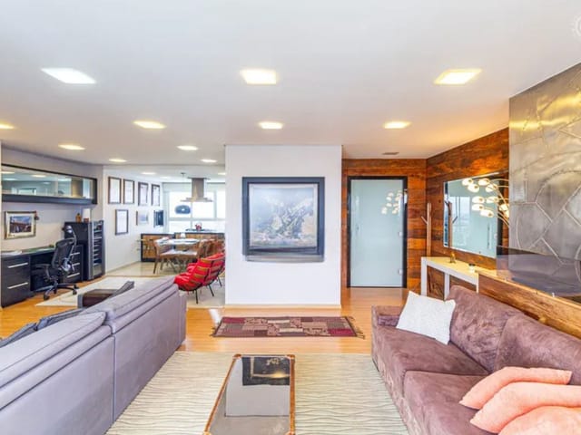 Apartamento com 227m² 3 quartos e 5 banheiros, à venda, no bairro Campo Comprido em Curitiba