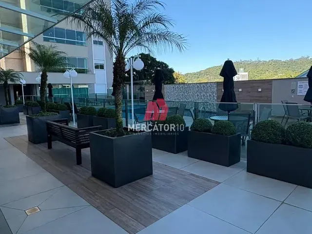 Apartamento 2 quartos e 4 banheiros, à venda, no bairro Água Verde em Blumenau
