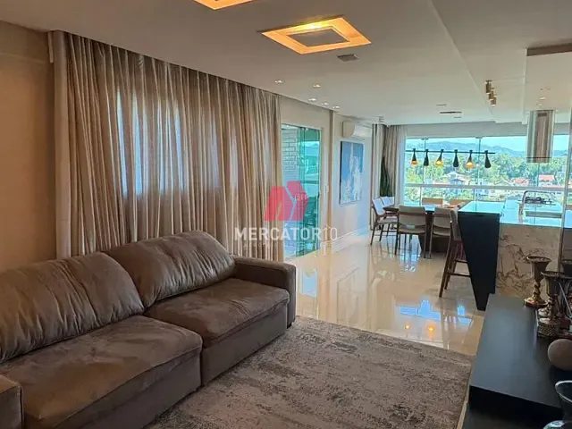 Apartamento 2 quartos e 4 banheiros, à venda, no bairro Água Verde em Blumenau