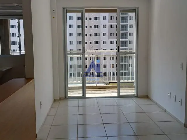 Apartamento 3 quartos e 2 banheiros, para alugar, no bairro Camorim em Rio de Janeiro