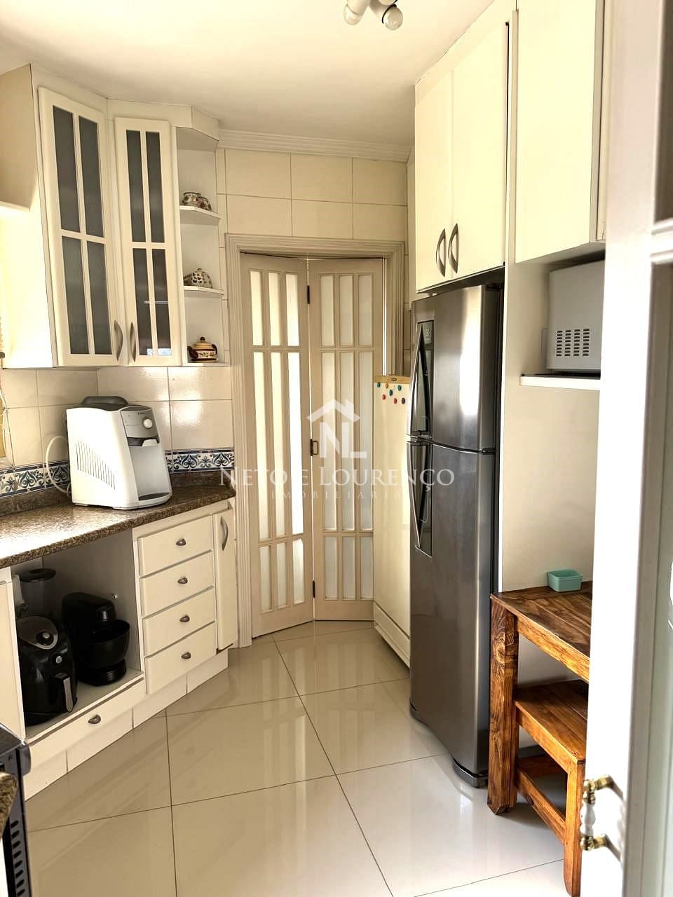 Apartamento à venda com 3 quartos, 153m² - Foto 13