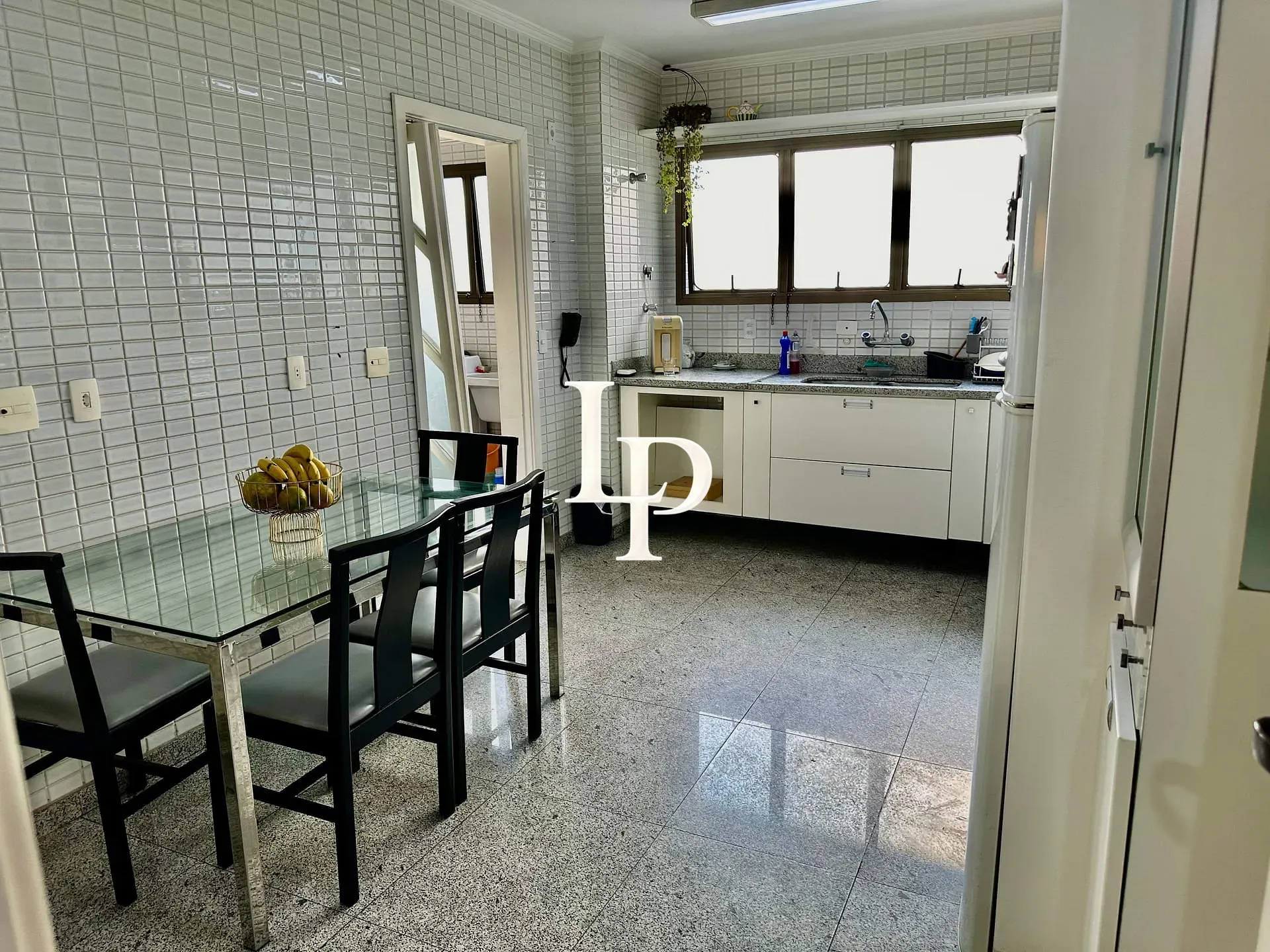 Apartamento, 4 quartos, 200 m² - Foto 6