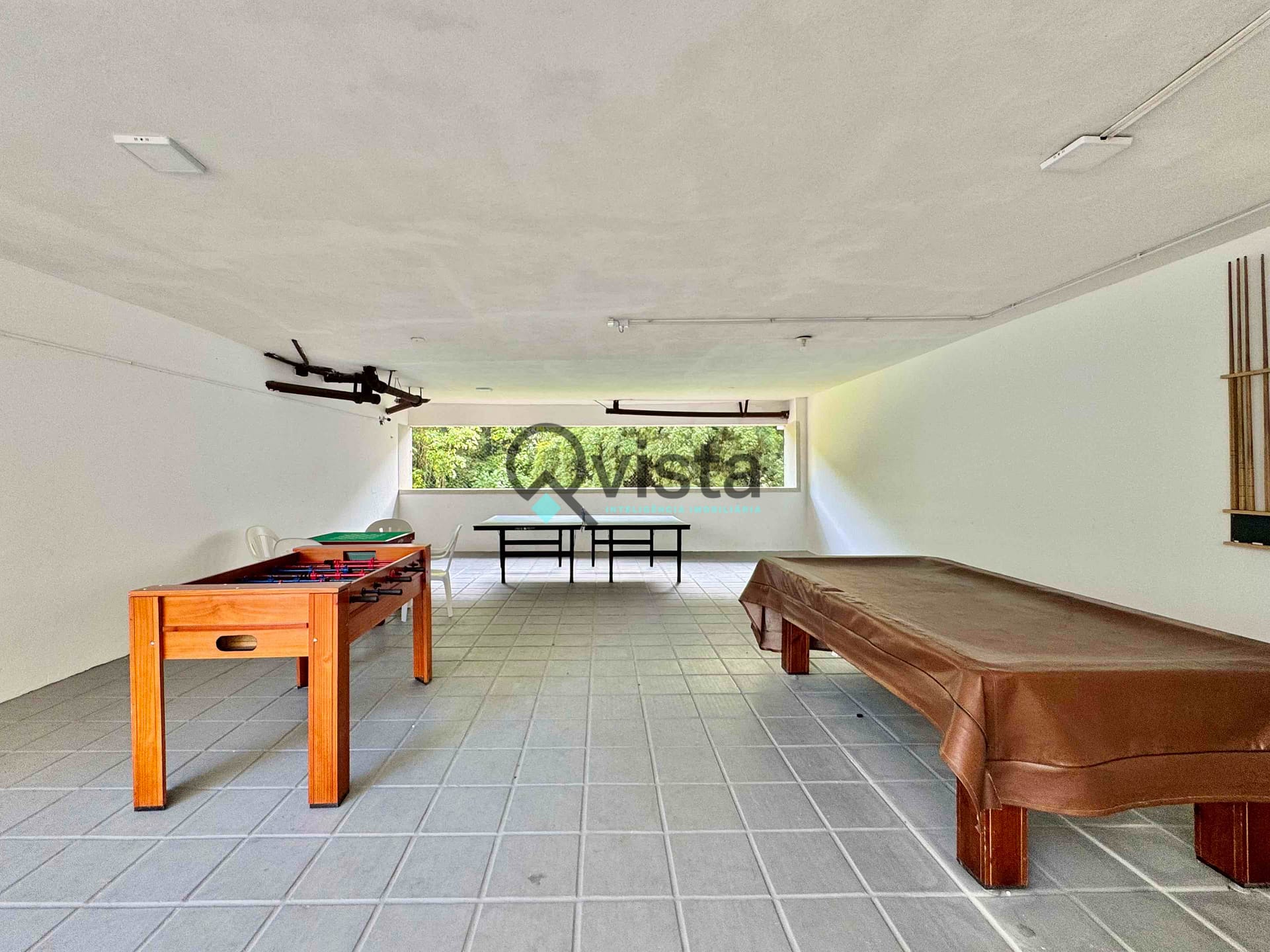 Apartamento à venda com 3 quartos, 105m² - Foto 29