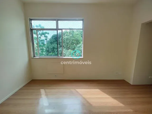 Apartamento com 61m² 2 quartos e 2 banheiros, para alugar, no bairro Maracanã em Rio de Janeiro