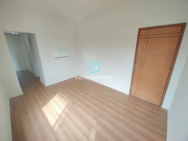 Apartamento com 61m² 2 quartos e 2 banheiros, para alugar, no bairro Maracanã em Rio de Janeiro