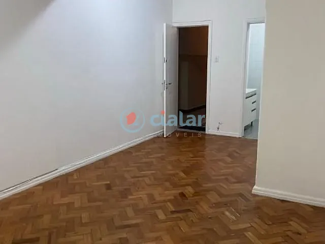 Apartamento com 66m² 1 quarto e 2 banheiros, para alugar, no bairro Ipanema em Rio de Janeiro