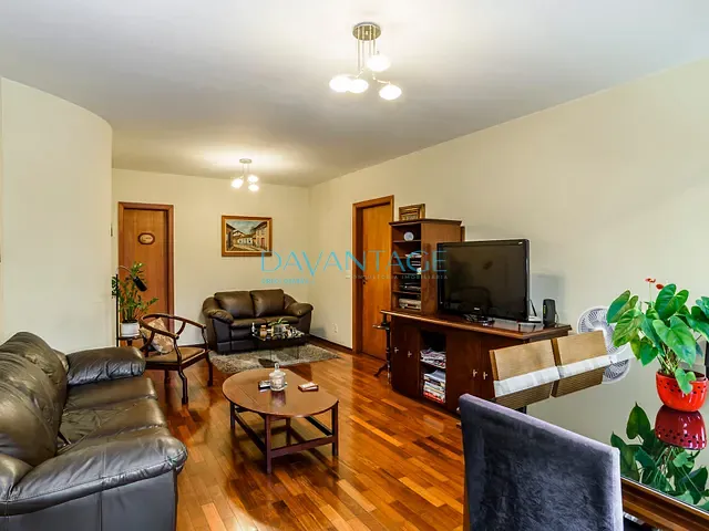 Apartamento com 200m² 3 quartos e 2 banheiros, à venda, no bairro Alto de Pinheiros em São Paulo