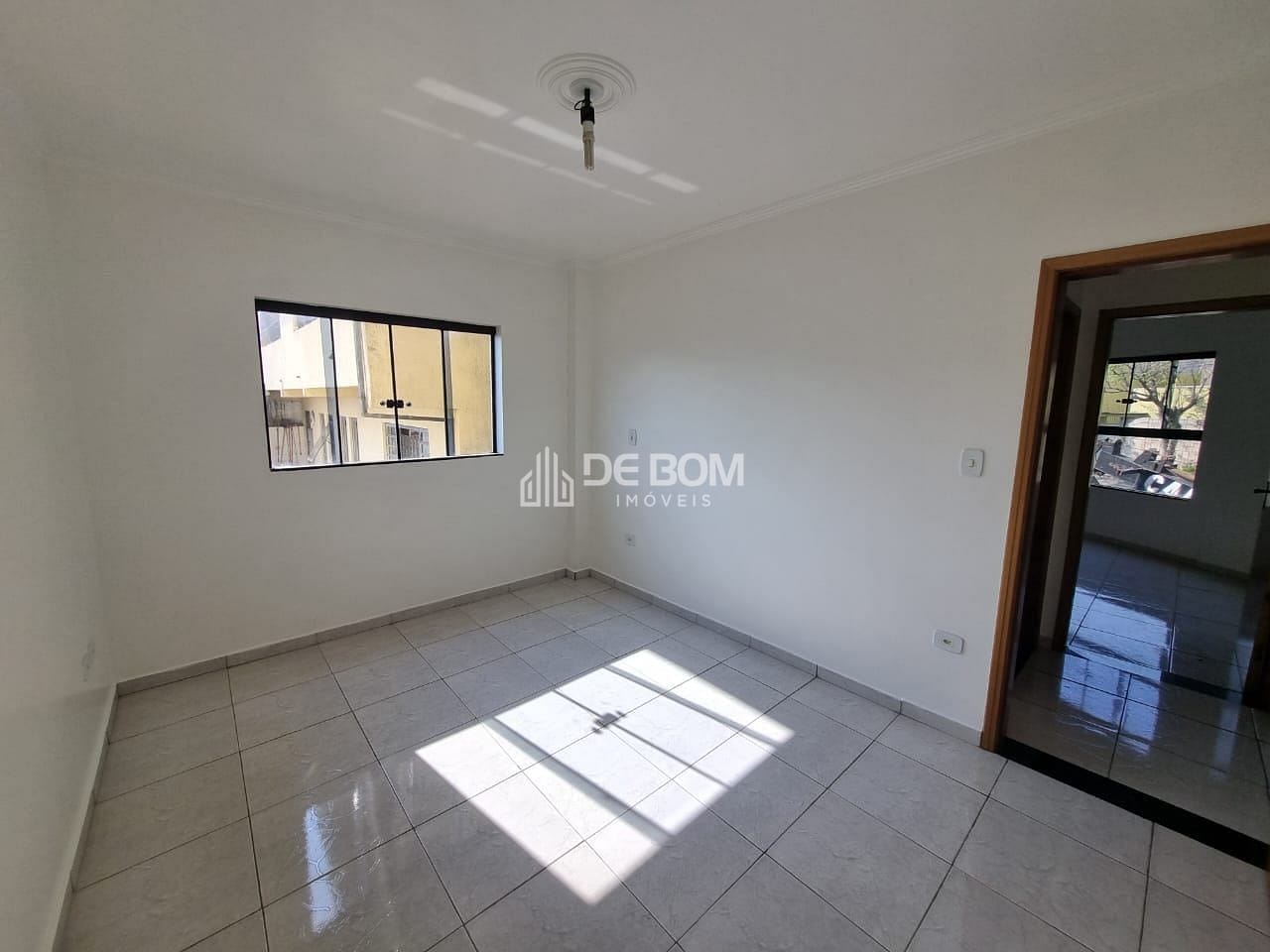 Apartamento para alugar com 2 quartos, 86m² - Foto 8