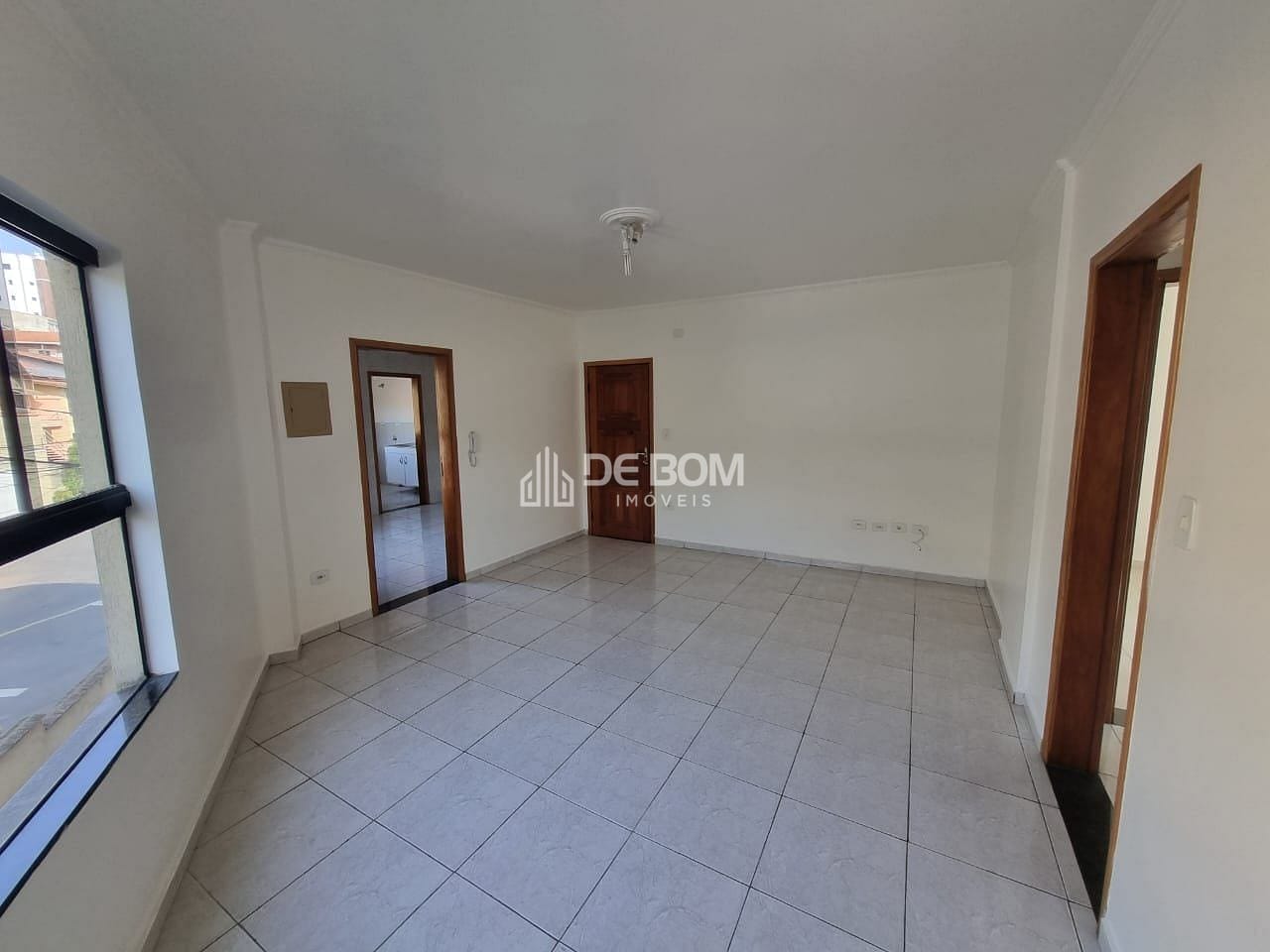 Apartamento para alugar com 2 quartos, 86m² - Foto 7