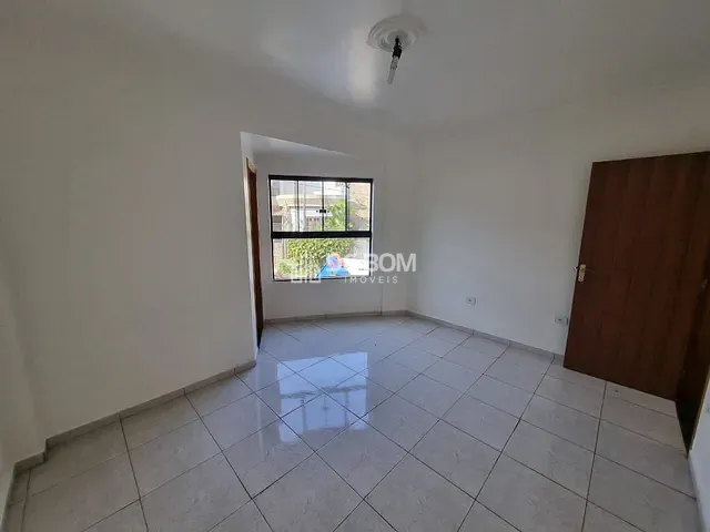 Apartamento com 86m² 2 quartos e 1 banheiro, para alugar, no bairro Jardim Centenário em Poços de Caldas