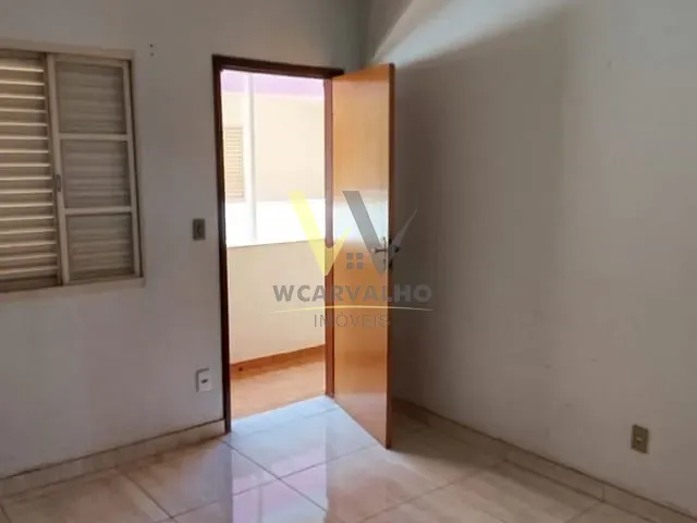 Apartamento com 60m² 2 quartos e 1 banheiro, à venda, no bairro Vila Santa Isabel em Anápolis