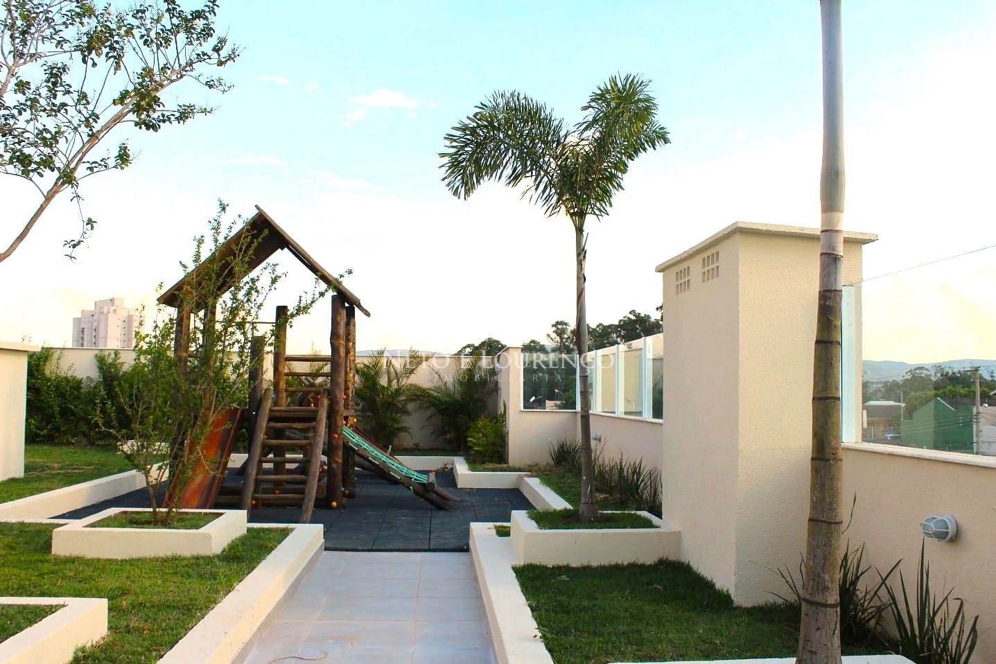 Apartamento à venda com 3 quartos, 98m² - Foto 3