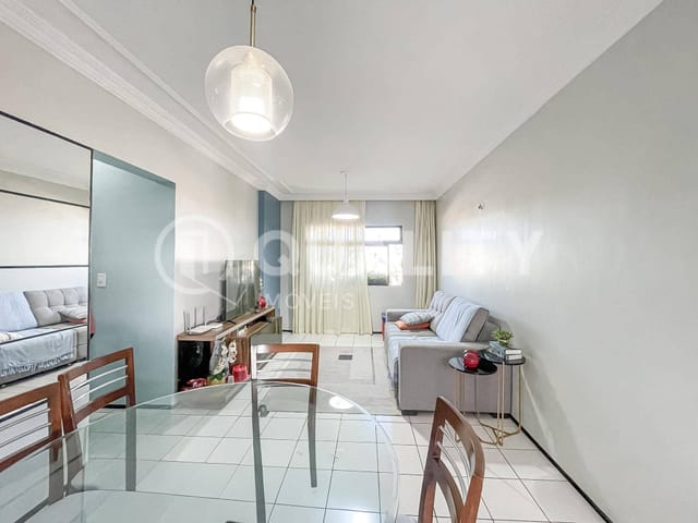 Apartamento 3 quartos e 2 banheiros, à venda, no bairro Parquelândia em Fortaleza