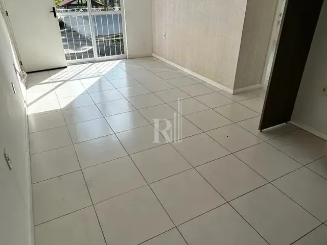 Apartamento 2 quartos e 1 banheiro, à venda, no bairro Areias em Tijucas