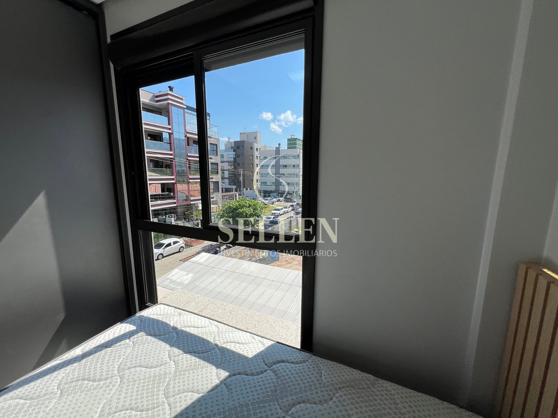 Apartamento à venda com 2 quartos, 64m² - Foto 16