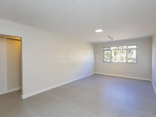 Apartamento com 69m² 3 quartos e 2 banheiros, à venda, no bairro Água Verde em Curitiba