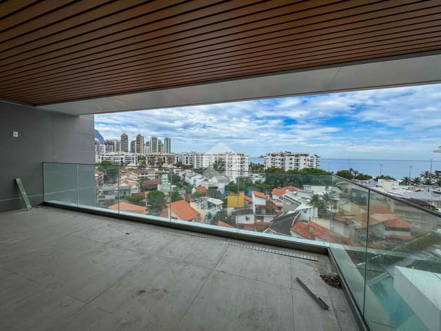 Apartamento com 285m² 4 quartos e 6 banheiros, à venda, no bairro Barra da Tijuca em Rio de Janeiro