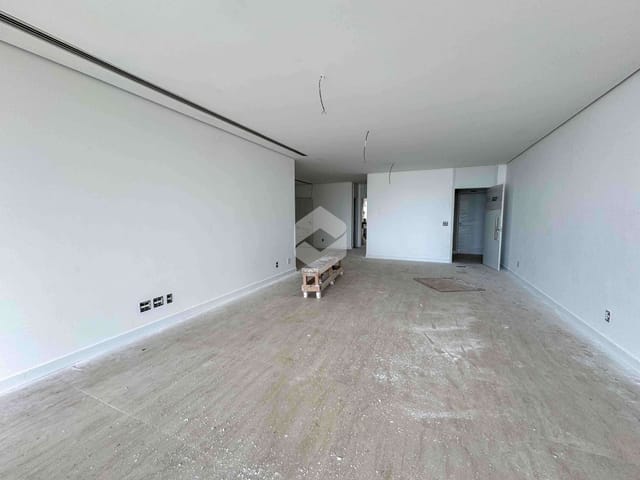 Apartamento com 285m² 4 quartos e 6 banheiros, à venda, no bairro Barra da Tijuca em Rio de Janeiro