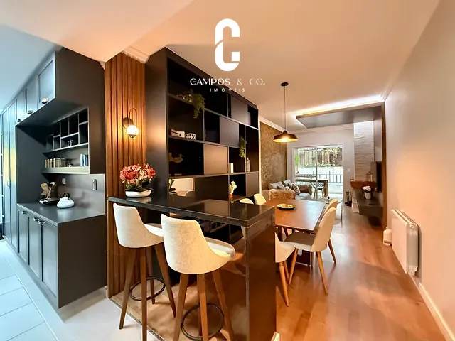 Apartamento com 88m² 3 quartos e 2 banheiros, à venda, no bairro Vila Capivari em Campos do Jordão