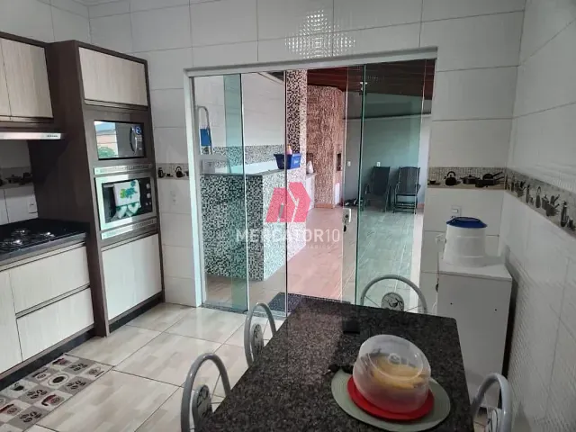 Apartamento 3 quartos e 2 banheiros, para alugar, no bairro Itoupavazinha em Blumenau
