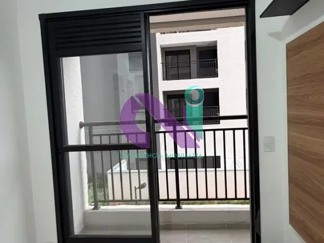 Apartamento com 38m² 2 quartos e 1 banheiro, à venda, no bairro Rochdale em Osasco