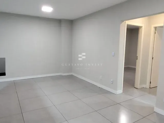 Apartamento 2 quartos e 1 banheiro, para alugar, no bairro Centro em Balneário Camboriú