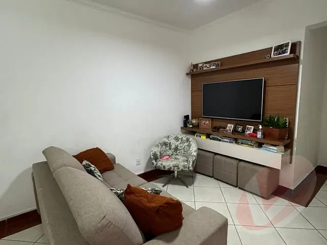 Apartamento com 114m² 2 quartos e 1 banheiro, à venda, no bairro Guilhermina em Praia Grande